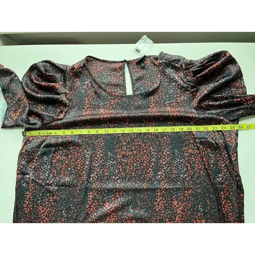 torrid Black and Burgundy Puff-Sleeve Animal Print Blouse - Picture 10 of 11